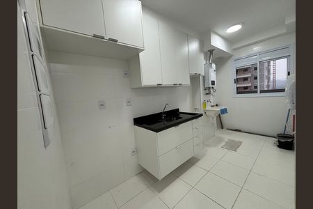 Apartamento para alugar com 68m², 3 quartos e 2 vagas Apartamento para alugar com 68m², 3 quartos e 2 vagasCozinha