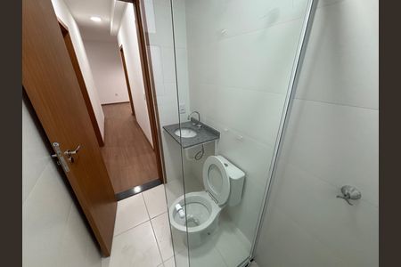 Apartamento para alugar com 68m², 3 quartos e 2 vagas Apartamento para alugar com 68m², 3 quartos e 2 vagasBanheiro