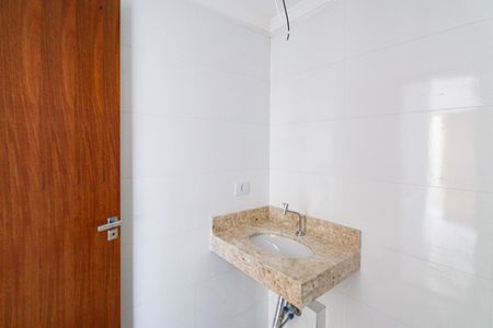 Apartamento para alugar com 31m², 2 quartos e sem vaga Apartamento para alugar com 31m², 2 quartos e sem vagaBanheiro