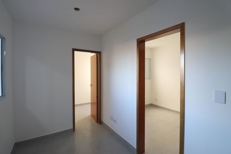 Apartamento para alugar com 31m², 2 quartos e sem vaga Apartamento para alugar com 31m², 2 quartos e sem vagaSala / Cozinha
