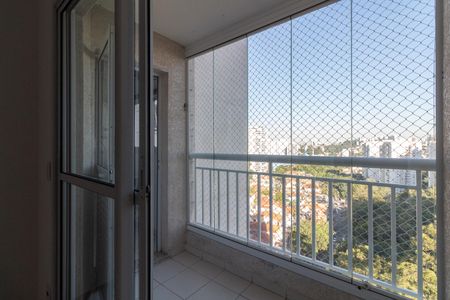 Apartamento para alugar com 60m², 2 quartos e 1 vaga Apartamento para alugar com 60m², 2 quartos e 1 vagaVaranda