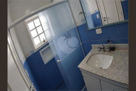 Casa à venda com 4 quartos, 300m² em Jardim São Paulo, São Paulo