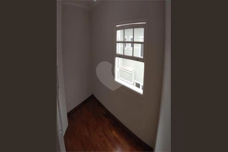 Casa à venda com 4 quartos, 300m² em Jardim São Paulo, São Paulo