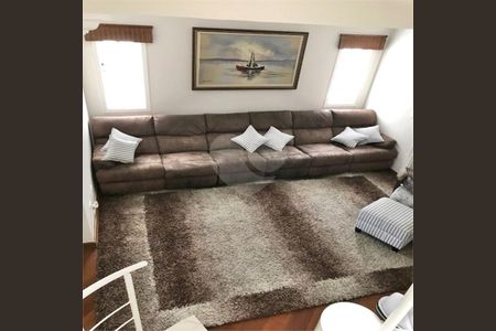 Casa à venda com 4 quartos, 300m² em Jardim São Paulo, São Paulo