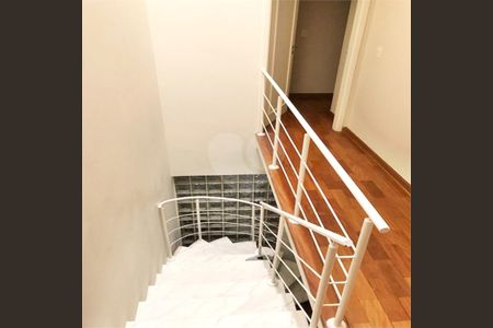 Casa à venda com 4 quartos, 300m² em Jardim São Paulo, São Paulo