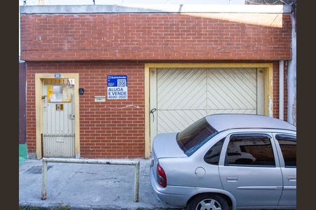 Casa para alugar com 89m², 2 quartos e sem vagaFachada
