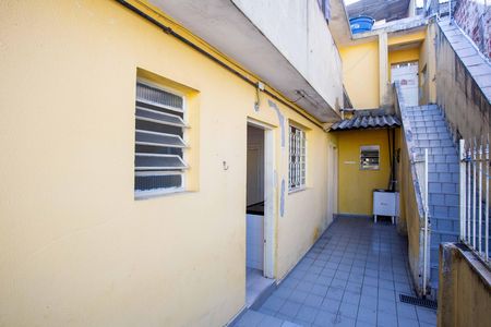 Casa para alugar com 89m², 2 quartos e sem vagaÁrea comum