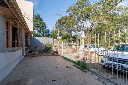 Casa à venda com 309m², 5 quartos e 3 vagas