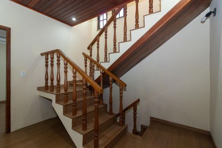 Casa para alugar com 250m², 3 quartos e 1 vagaHall