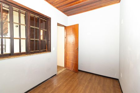 Casa para alugar com 250m², 3 quartos e 1 vagaEscritório