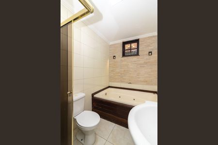 Casa para alugar com 250m², 3 quartos e 1 vagaBanheiro da Suíte 2