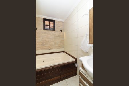 Casa para alugar com 250m², 3 quartos e 1 vagaBanheiro da Suíte 2