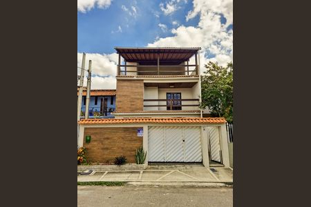 Casa para alugar com 250m², 3 quartos e 1 vagaFachada+Plaquinha