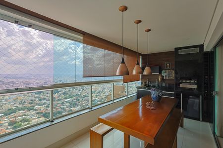 Apartamento à venda com 155m², 4 quartos e 4 vagas