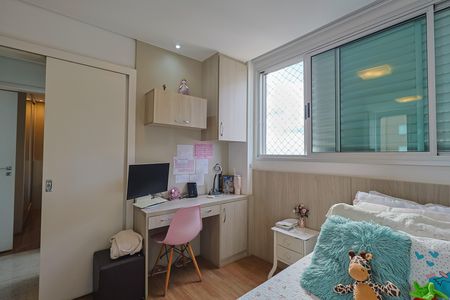 Apartamento à venda com 155m², 4 quartos e 4 vagas