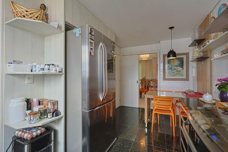 Apartamento à venda com 155m², 4 quartos e 4 vagas