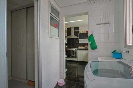 Apartamento à venda com 155m², 4 quartos e 4 vagas
