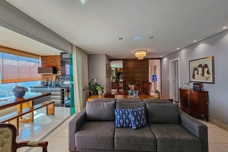 Apartamento à venda com 4 quartos, 155m² em Buritis, Belo Horizonte