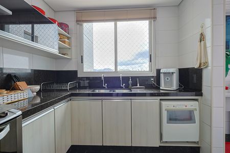 Apartamento à venda com 155m², 4 quartos e 4 vagas