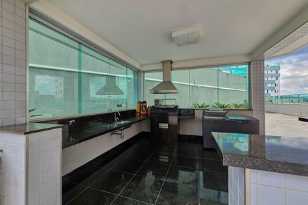 Apartamento à venda com 155m², 4 quartos e 4 vagas