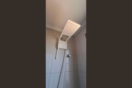 Casa de condomínio para alugar com 180m², 3 quartos e 2 vagas Casa de condomínio para alugar com 180m², 3 quartos e 2 vagasBanheiro da Suíte 3