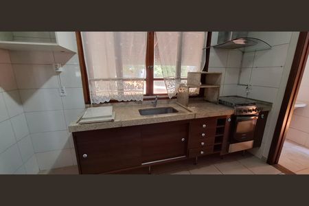 Casa de condomínio para alugar com 180m², 3 quartos e 2 vagas Casa de condomínio para alugar com 180m², 3 quartos e 2 vagasCozinha