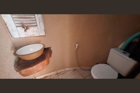 Casa de condomínio para alugar com 180m², 3 quartos e 2 vagas Casa de condomínio para alugar com 180m², 3 quartos e 2 vagasLavabo