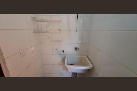 Casa de condomínio para alugar com 180m², 3 quartos e 2 vagas Casa de condomínio para alugar com 180m², 3 quartos e 2 vagasÁrea de Serviço