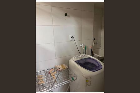 Área de serviço de apartamento para alugar com 2 quartos, 85m² em Ondina, Salvador