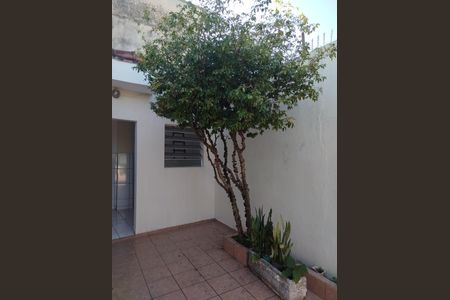 Casa à venda com 120m², 2 quartos e 2 vagasQuintal