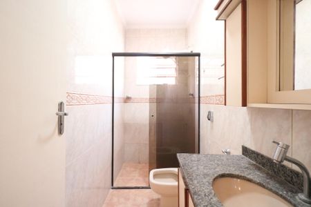 Casa à venda com 120m², 2 quartos e 2 vagasBanheiro Social