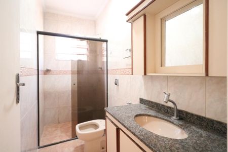 Casa à venda com 120m², 2 quartos e 2 vagasBanheiro Social
