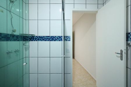 Casa à venda com 120m², 2 quartos e 2 vagasBanheiro da Suíte