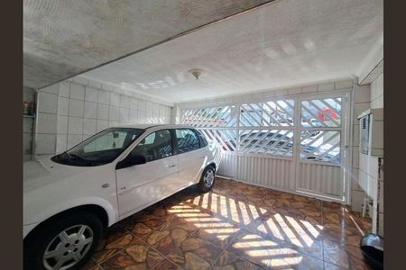 Casa à venda com 180m², 3 quartos e 2 vagas Casa à venda com 180m², 3 quartos e 2 vagasGaragem