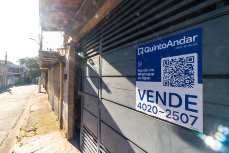 Casa à venda com 71m², 1 quarto e 3 vagas Casa à venda com 71m², 1 quarto e 3 vagasPlaquinha