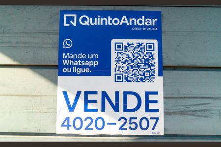 Casa à venda com 71m², 1 quarto e 3 vagas Casa à venda com 71m², 1 quarto e 3 vagasPlaquinha