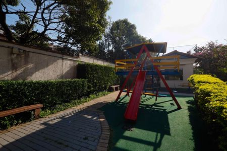 Apartamento à venda com 54m², 2 quartos e 1 vaga Apartamento à venda com 54m², 2 quartos e 1 vagaÁrea comum - Playground