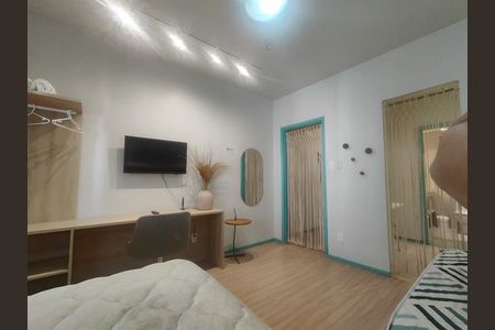 Sala de apartamento para alugar com 1 quarto, 35m² em Recreio dos Bandeirantes, Rio de Janeiro