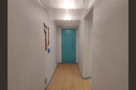 Sala de apartamento para alugar com 1 quarto, 35m² em Recreio dos Bandeirantes, Rio de Janeiro