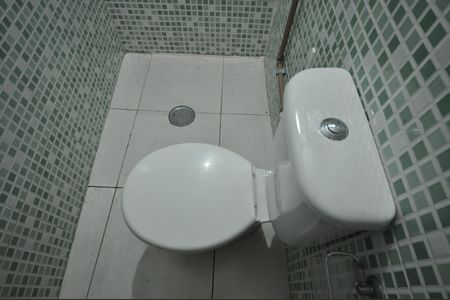 Casa para alugar com 80m², 2 quartos e 2 vagasBanheiro de serviço