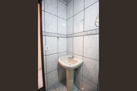 Casa para alugar com 70m², 2 quartos e sem vagaBanheiro