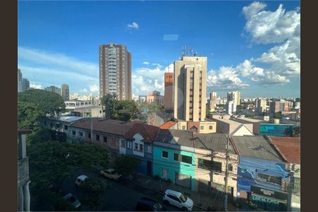 Apartamento à venda com 70m², 2 quartos e 1 vaga