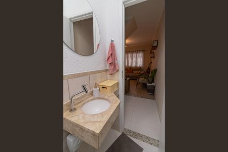 Casa para alugar com 66m², 2 quartos e 1 vaga Casa para alugar com 66m², 2 quartos e 1 vagaLavabo
