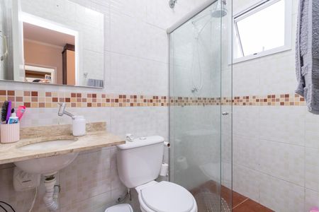 Casa para alugar com 66m², 2 quartos e 1 vaga Casa para alugar com 66m², 2 quartos e 1 vagaBanheiro da Suíte 2