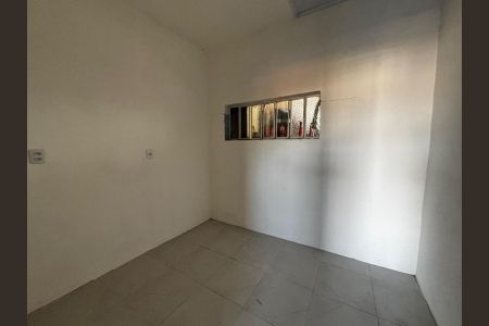 Quarto de apartamento para alugar com 1 quarto, 30m² em Espírito Santo, Porto Alegre