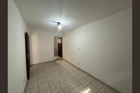 Casa para alugar com 180m², 4 quartos e 5 vagas Casa para alugar com 180m², 4 quartos e 5 vagasQuarto 2