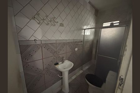 Casa para alugar com 180m², 4 quartos e 5 vagas Casa para alugar com 180m², 4 quartos e 5 vagasBanheiro