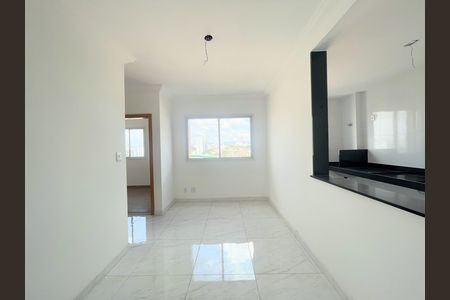 Sala de apartamento à venda com 2 quartos, 45m² em Santa Monica, Belo Horizonte