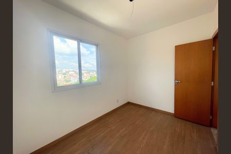 Quarto 1 de apartamento à venda com 2 quartos, 45m² em Santa Monica, Belo Horizonte