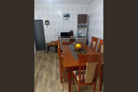 Casa à venda com 110m², 2 quartos e 1 vaga Casa à venda com 110m², 2 quartos e 1 vagaCozinha